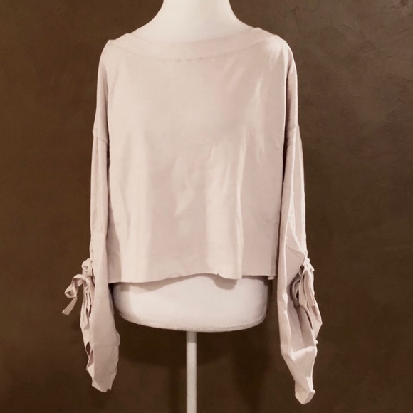 ❤️SOLD❤️Free People Holala Pullover Sweatshirt - Picture 2 of 6